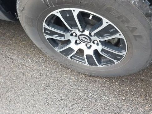 Certified 2023 Nissan Titan SV w/ Accessory Utility Package image 21