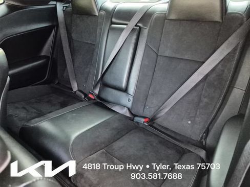 Used 2022 Dodge Challenger R/T Scat Pack RWD image 24