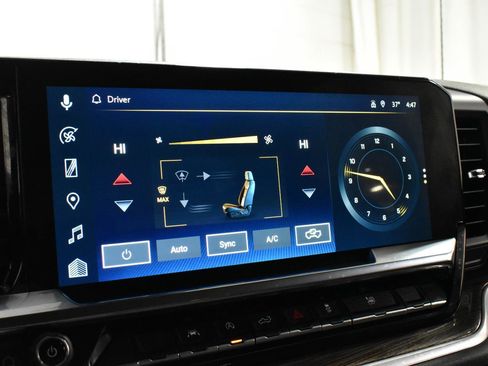 Used 2025 Chevrolet Silverado 1500 LT image 21