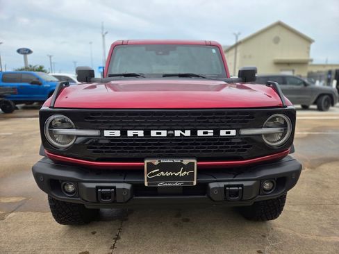 New 2025 Ford Bronco Badlands AWD/4WD image 2
