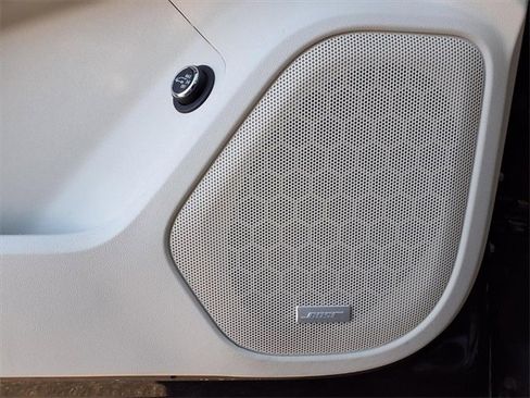 Certified 2023 GMC Acadia Denali w/ Black Diamond Edition image 18