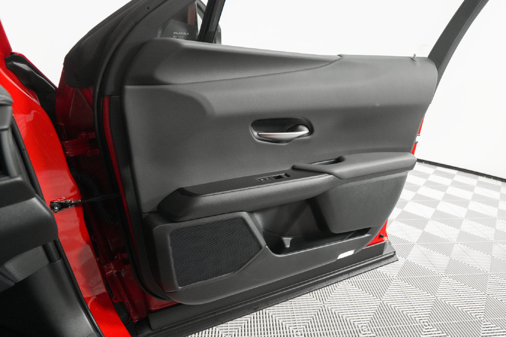 Certified 2025 Lexus UX 300h FWD w/ Accessory Package (Z1) image 21