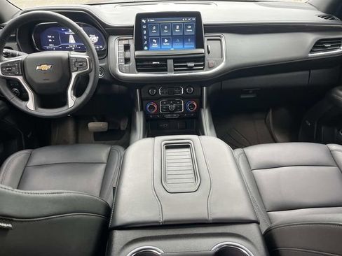 Used 2024 Chevrolet Tahoe LT w/ LT Signature Package AWD/4WD image 14