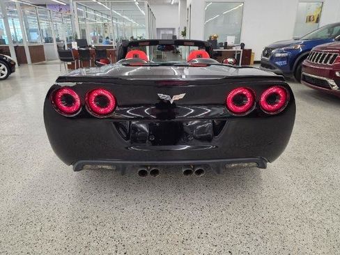 Used 2009 Chevrolet Corvette Convertible w/ Preferred Equipment Group RWD image 12