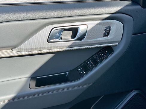 New 2026 Ford Explorer Active image 13