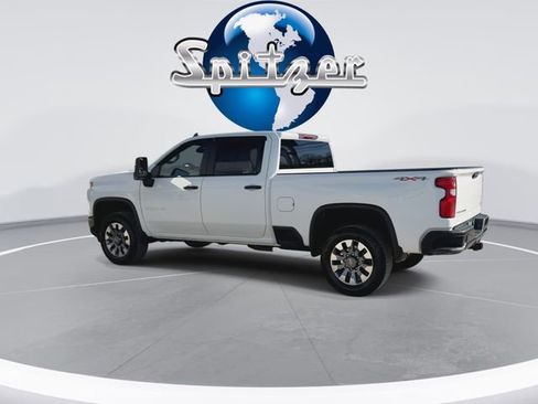 Used 2023 Chevrolet Silverado 2500 Custom w/ Custom Value Package image 7