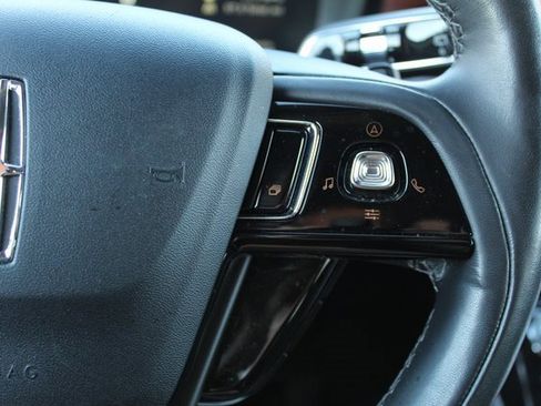 Certified 2022 Lincoln Corsair Reserve w/ Elements Package image 18