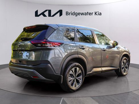 Used 2023 Nissan Rogue SV w/ SV Premium Package AWD/4WD image 6