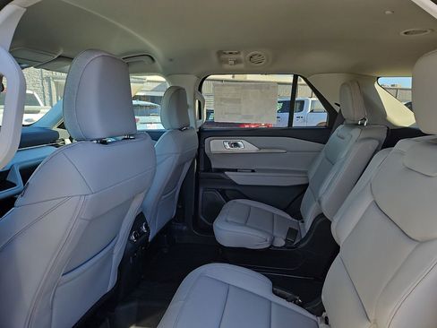 New 2026 Ford Explorer Active w/ Active Comfort Package image 19