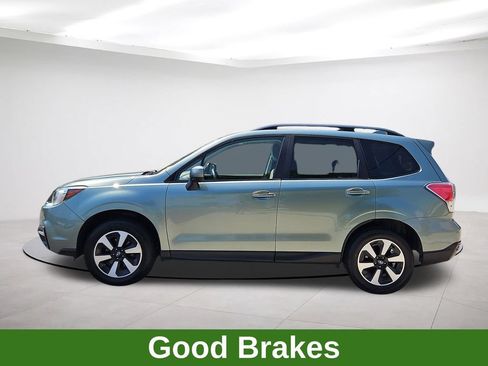 Used 2018 Subaru Forester 2.5i Premium w/ All-Weather Package AWD/4WD image 4