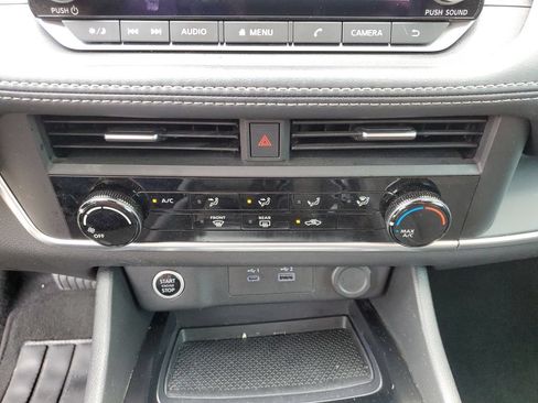 Certified 2023 Nissan Rogue S FWD image 28