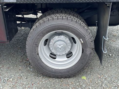 New 2026 RAM 5500 Tradesman w/ Chrome Appearance Group image 33