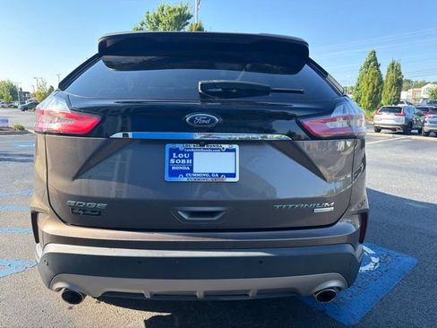 Used 2019 Ford Edge Titanium w/ Equipment Group 301A FWD image 7