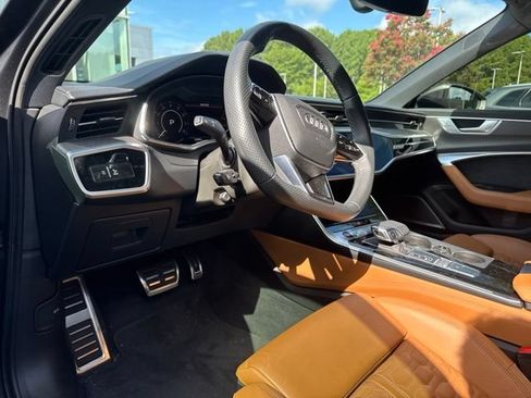 Used 2024 Audi RS 6 performance AWD/4WD image 10