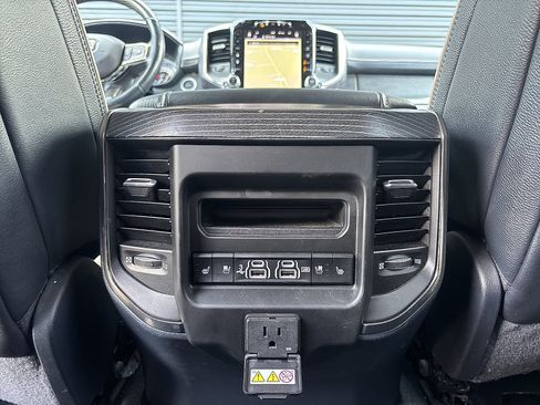 Used 2019 RAM 1500 Limited AWD/4WD image 16