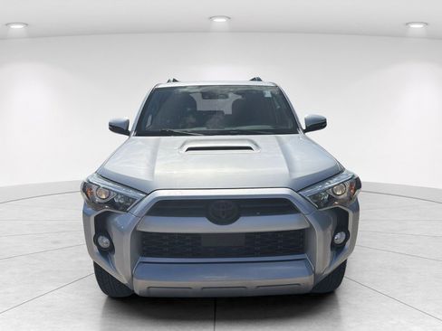 Used 2020 Toyota 4Runner TRD Off-Road Premium w/ Moonroof Package AWD/4WD image 2