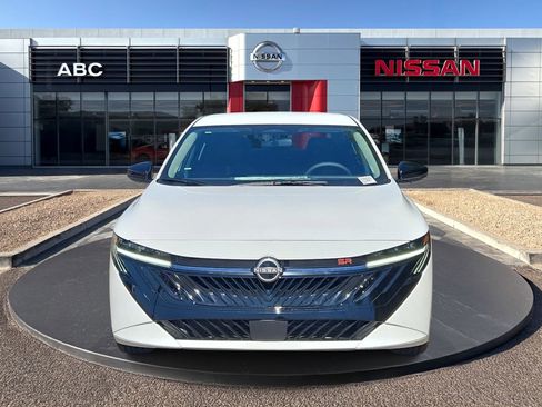 New 2026 Nissan Sentra SR w/ Floor Mat Package FWD image 2