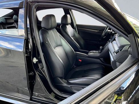 Used 2019 Honda Civic Sport Touring image 26