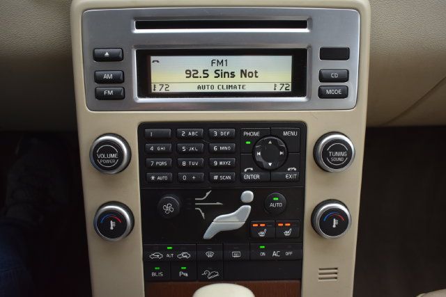 Used 2010 Volvo XC70 3.2 AWD/4WD image 24