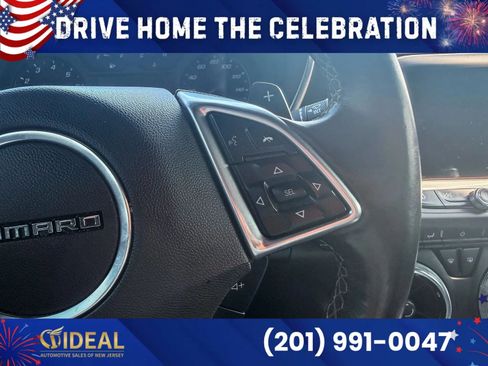 Used 2021 Chevrolet Camaro LT w/ Technology Package RWD image 31