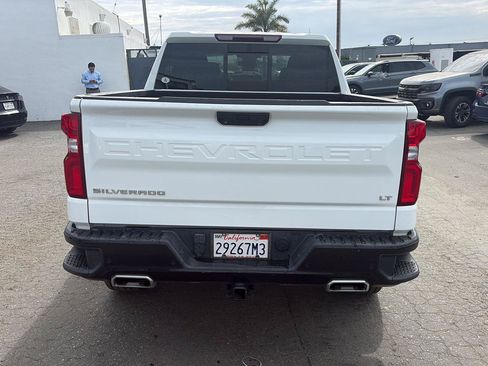 Used 2022 Chevrolet Silverado 1500 LT Trail Boss w/ Convenience Package II AWD/4WD image 4