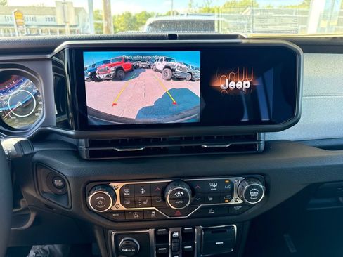 New 2026 Jeep Wrangler Unlimited Sport AWD/4WD image 13