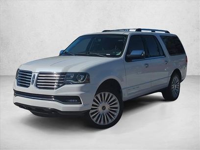 Used 2015 Lincoln Navigator L 4WD w/ Equipment Group 101A Reserve