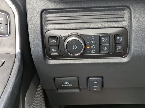 New 2025 Ford F250 Platinum w/ FX4 Off-Road Package image 30