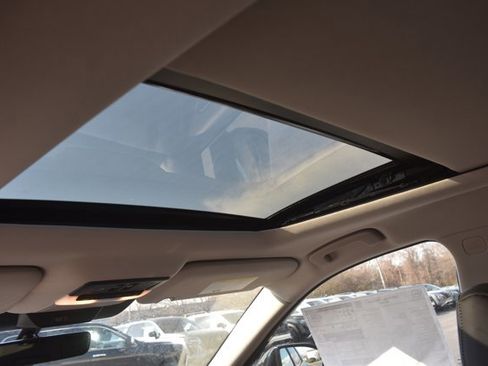 New 2026 Nissan Pathfinder SL w/ SL Premium Package image 19