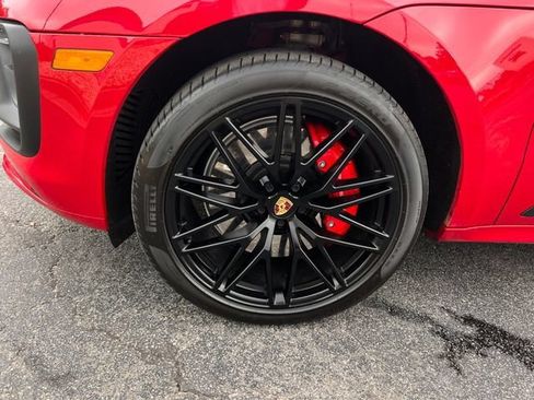 Used 2023 Porsche Macan GTS AWD/4WD image 39