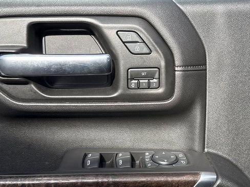 Used 2020 GMC Sierra 2500 Denali w/ Denali Ultimate Package image 18