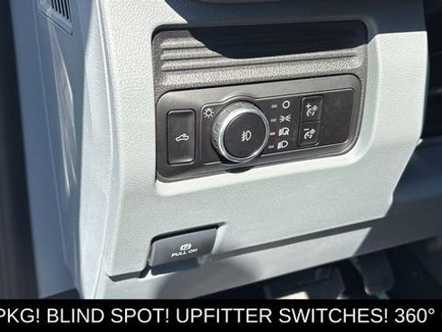 New 2026 Ford F350 4x4 Regular Cab DRW Super Duty image 10