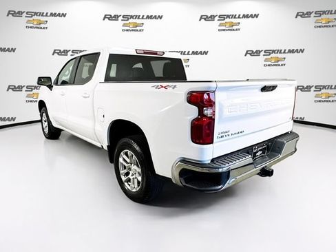 Used 2023 Chevrolet Silverado 1500 LT AWD/4WD image 5