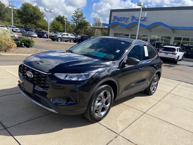 Used 2025 Ford Escape ST-Line AWD/4WD image 4
