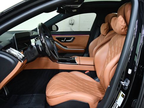 Used 2023 Mercedes-Benz S 580 4MATIC Sedan image 11