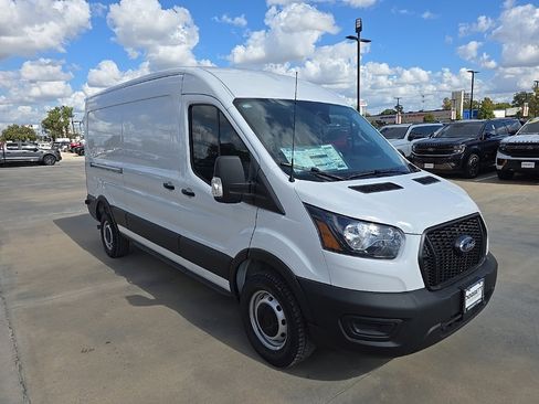 New 2025 Ford Transit 250 148 Medium Roof image 20