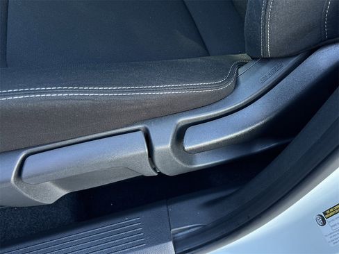 Certified 2023 Nissan Rogue S image 22