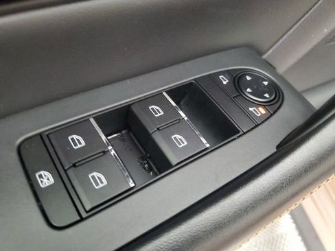 Certified 2025 MAZDA CX-70 3.3 Turbo w/ Premium Package image 20