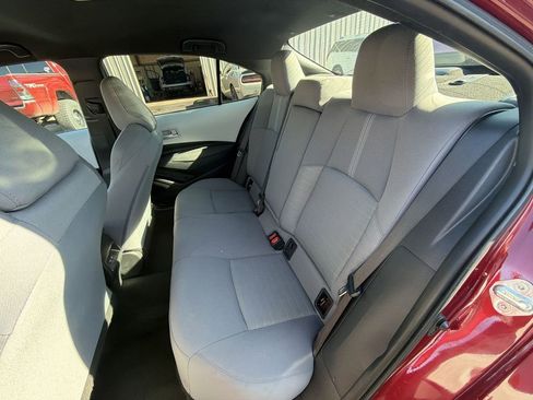 Used 2023 Toyota Corolla SE image 29