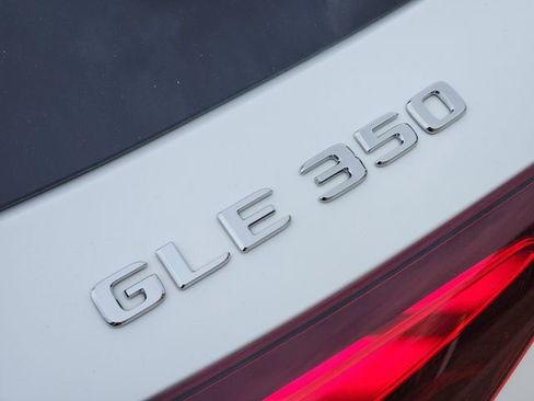 Used 2025 Mercedes-Benz GLE 350 4MATIC image 8