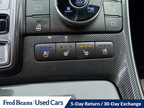Used 2022 Hyundai Santa Fe Limited image 25