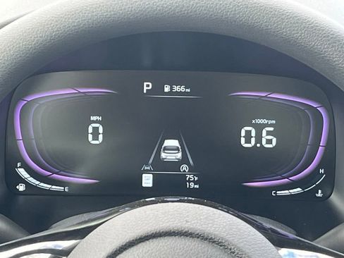 New 2025 Kia Soul S image 22