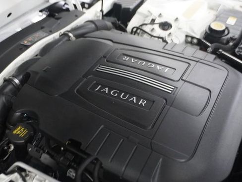 Used 2012 Jaguar XK Convertible image 13