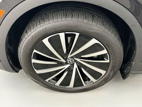 Used 2023 Volkswagen ID.4 Pro S Plus AWD/4WD image 11