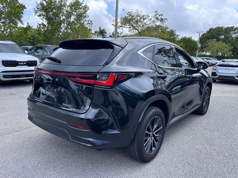 Used 2024 Lexus NX 250 FWD w/ Towing Package (2000 Lbs) image 4