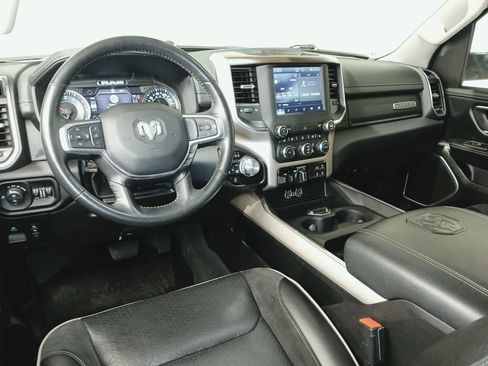 Used 2022 RAM 1500 Laramie AWD/4WD image 10