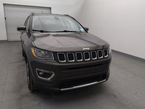 Used 2018 Jeep Compass Limited w/ Navigation Group AWD/4WD image 14