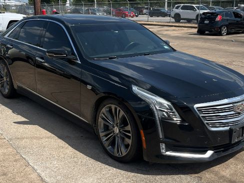 Used 2017 Cadillac CT6 Platinum AWD/4WD image 4