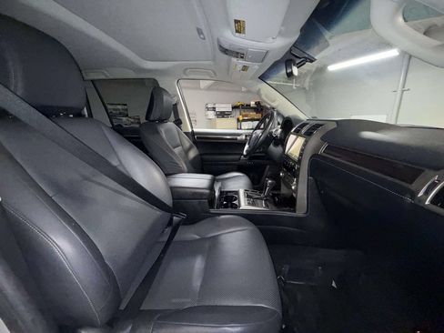 Used 2018 Lexus GX 460 w/ Navigation Package AWD/4WD image 14