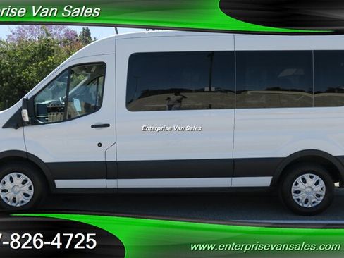 Used 2022 Ford Transit 350 XLT RWD image 8